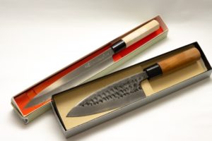 食洗機で刃物を洗っても大丈夫？刃物NGの理由と対応策を紹介